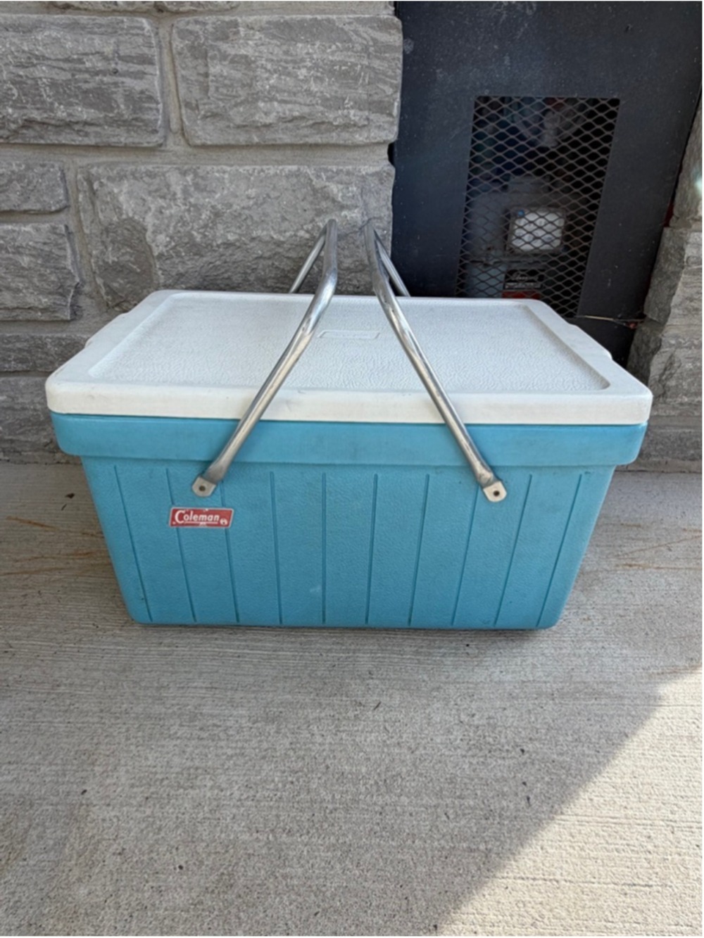 Vintage Coleman Poly-Lite 44 Cooler